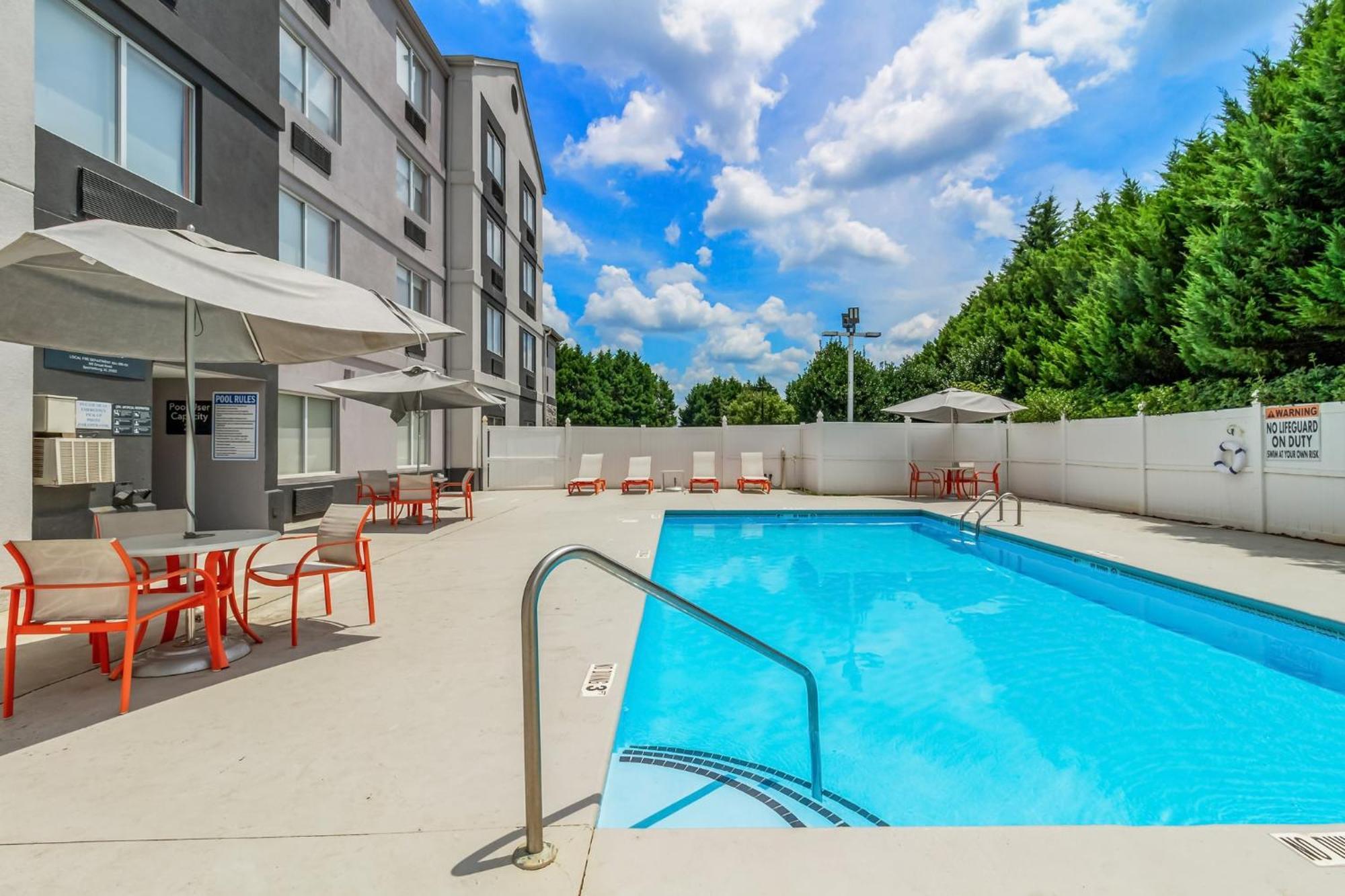 Holiday Inn Spartanburg Northwest Exterior photo